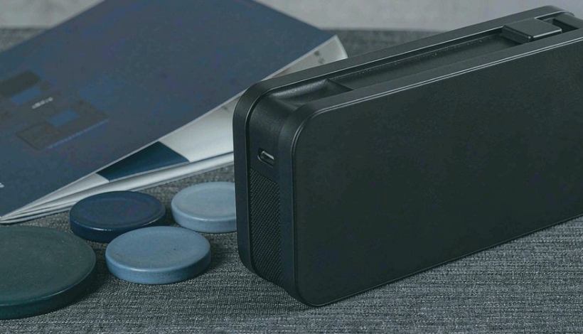 Bahrain Duty Free Original Authentic Vape packaging detail