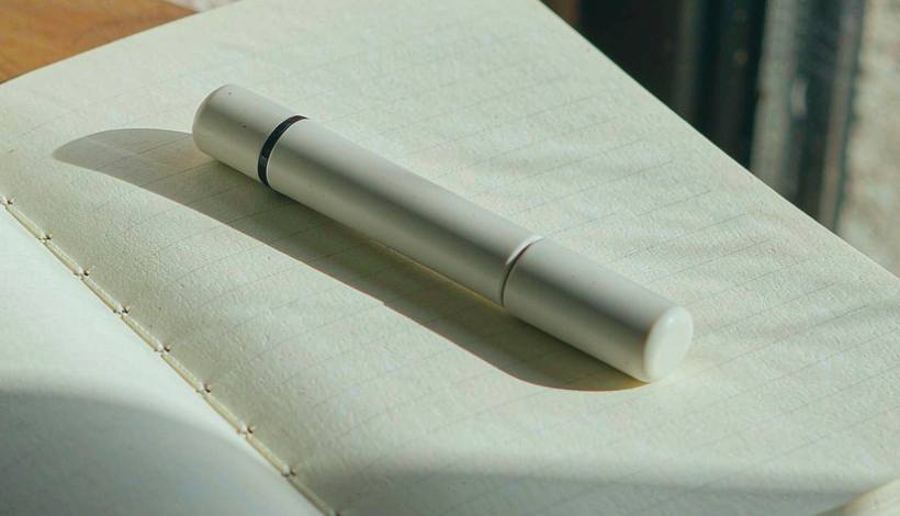 Bahrain Duty Free Original Authentic Vape packaging detail