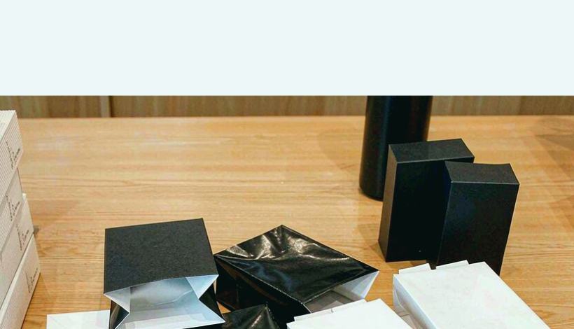 Bahrain Duty Free Original Authentic Vape packaging detail