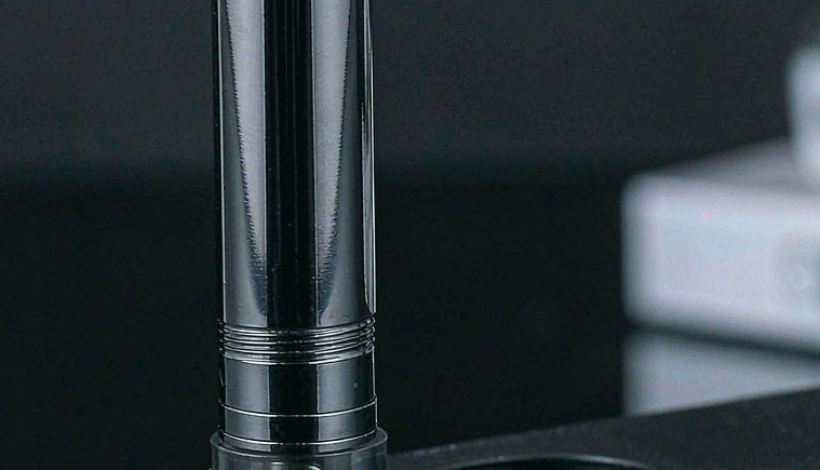 Bahrain Duty Free Original Authentic Vape packaging detail