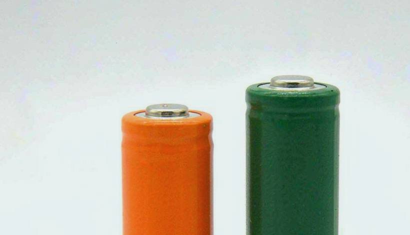 Bahrain Duty Free Original Authentic Vape packaging detail