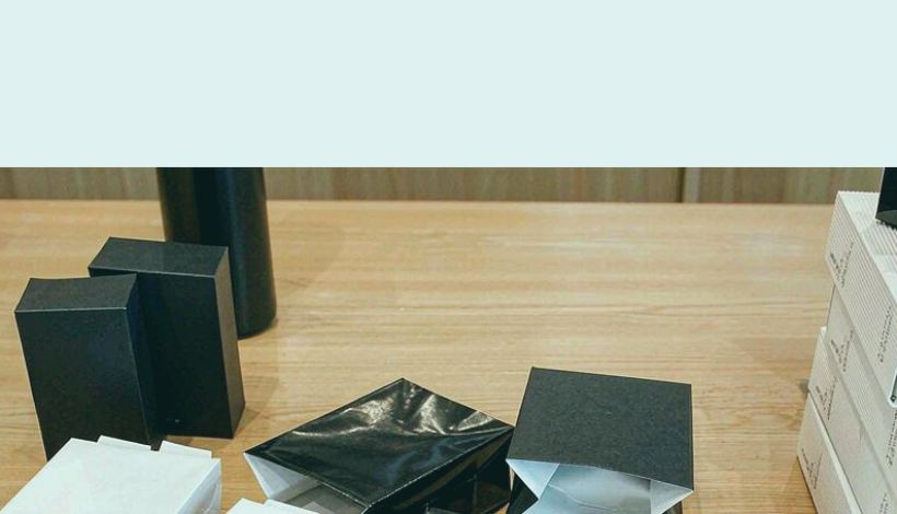 Bahrain Duty Free Original Authentic Vape packaging detail