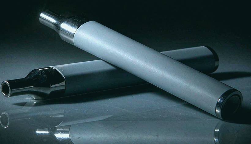 Bahrain Duty Free Original Authentic Vape packaging detail