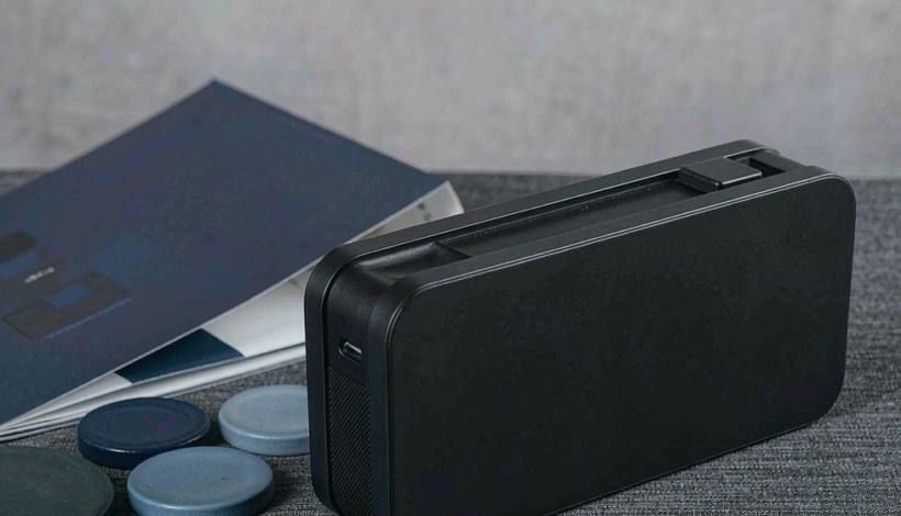 Bahrain Duty Free Original Authentic Vape packaging detail