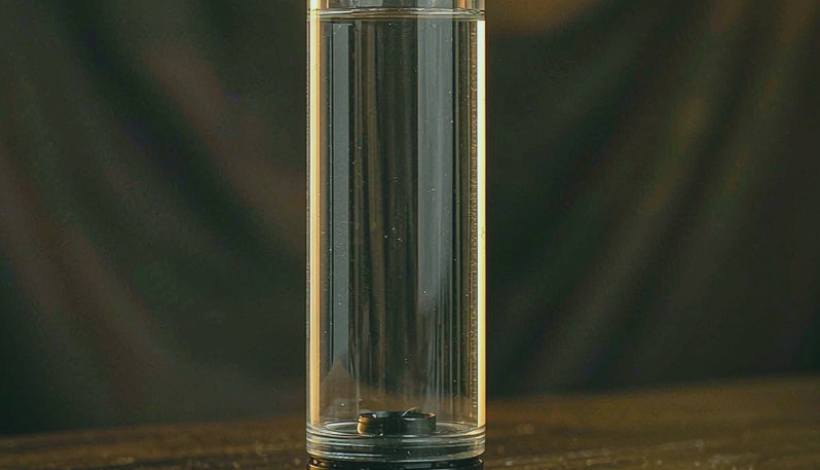 Bahrain Duty Free Original Authentic Vape packaging detail