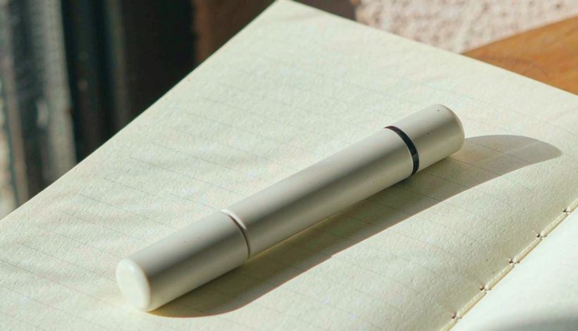 Bahrain Duty Free Original Authentic Vape packaging detail