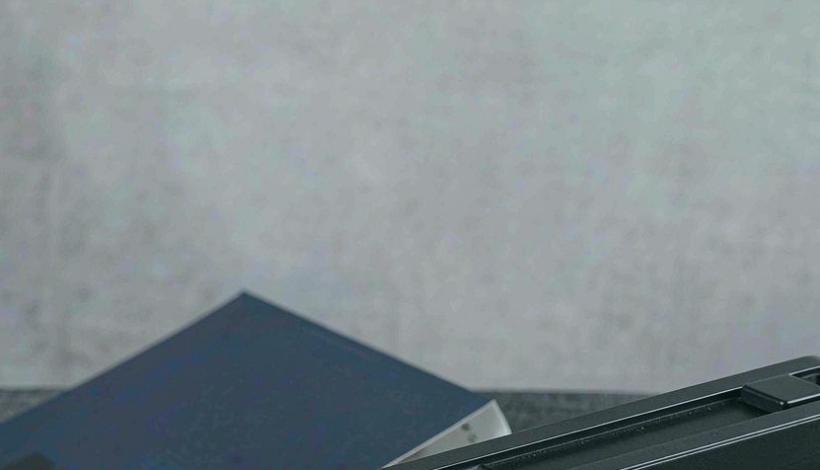 Bahrain Duty Free Original Authentic Vape packaging detail