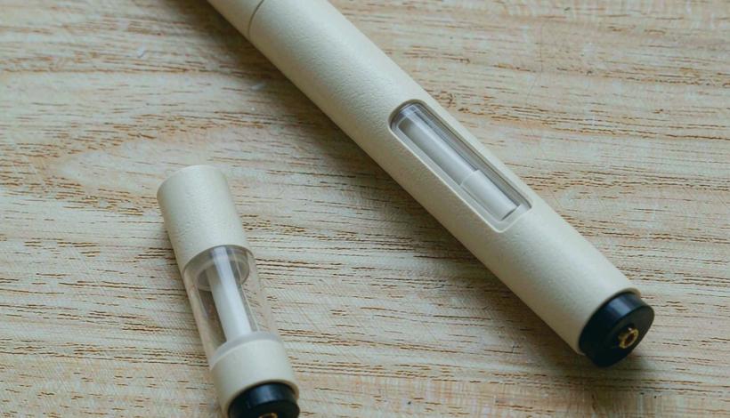 Bahrain Duty Free Original Authentic Vape packaging detail