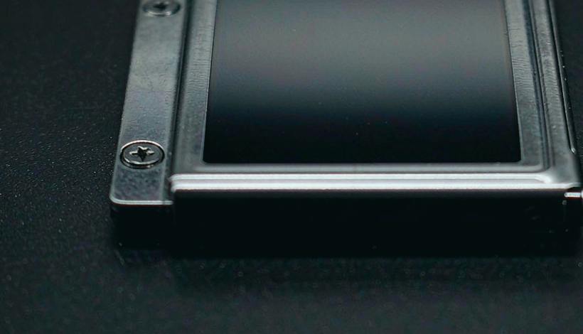 Bahrain Duty Free Original Authentic Vape packaging detail