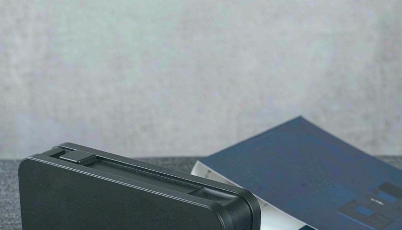 Bahrain Duty Free Original Authentic Vape packaging detail