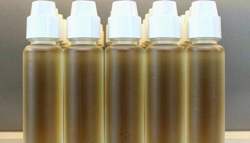 Bahrain Duty Free Original Authentic Vape packaging detail