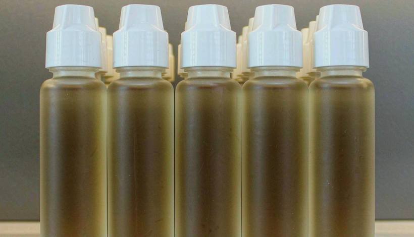 Bahrain Duty Free Original Authentic Vape packaging detail